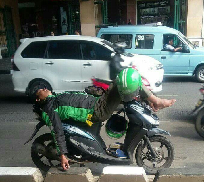 Tipe Pengendara yang Nggak Bisa Kamu Temukan di Negara Lain. Wonderful Indonesia!