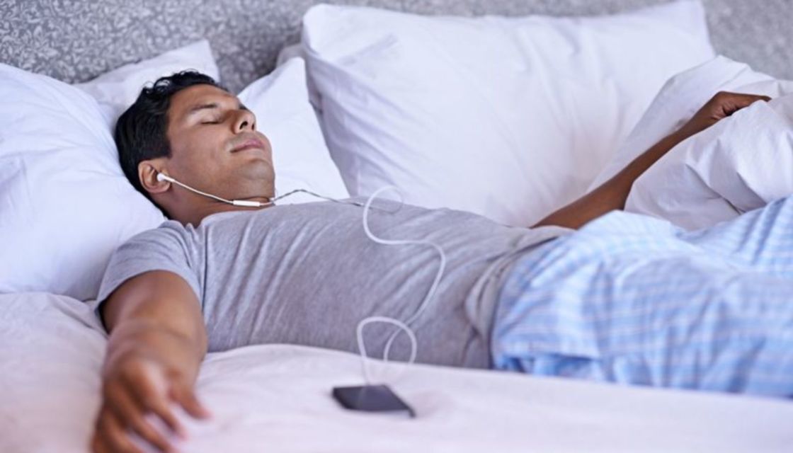 Jenis Lagu Pengantar Tidur dan Rekomendasinya. Bisa Mengobati Insomnia Selama Pas Musiknya