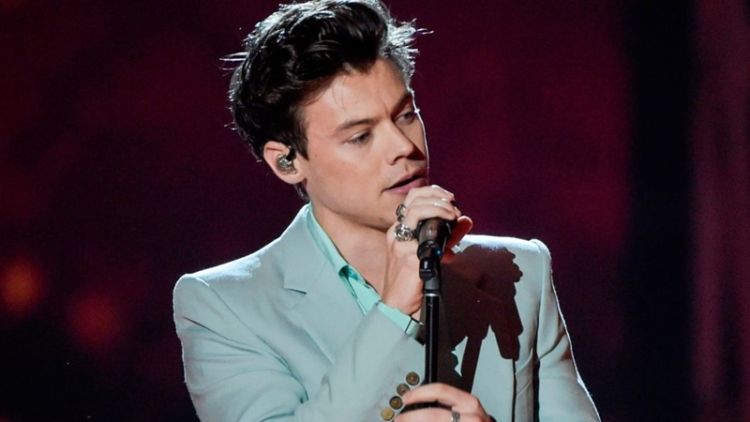 Deretan Lirik Lagu Harry Styles yang Cocok Jadi Caption Instagram. Solusi Jitu Saat Kehabisan Ide