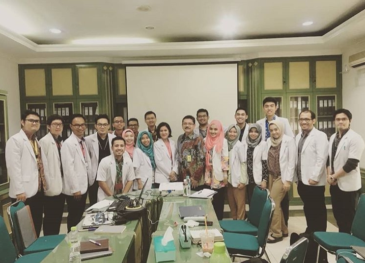 Perjalanan Panjangku Jadi Dokter PNS, Karier yang Katanya 'Idaman' tapi Sebenarnya Penuh Lika-liku