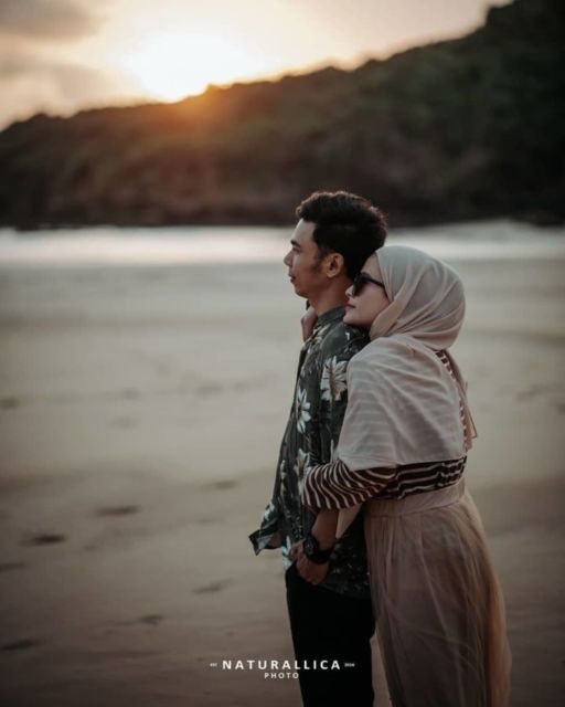 15 Ide Pre-wedding Berlatar Senja. Jaminan Indah dan Romantis Tanpa Banyak Usaha~