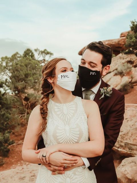 10 Ide Konsep Foto Pre-wedding Pakai Masker di Masa Pandemi. Tetap Dramatis dan Romantis!