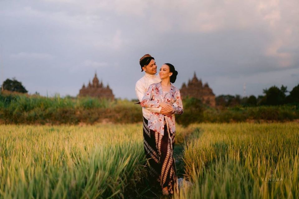 12 Potret Pre-wedding Karina Nadila. Cantik dan Elegan, Gandeng MUA-nya Agnes Monica!