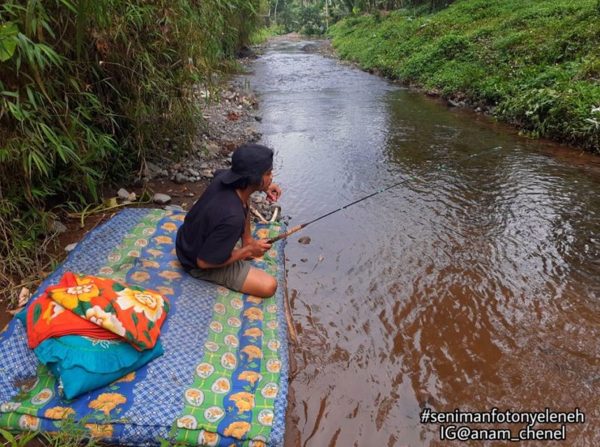 11 Kelakuan Kocak Orang Saat Mancing. Istri Mana yang Nggak Heran Lihat Lakinya Punya Hobi Begini?