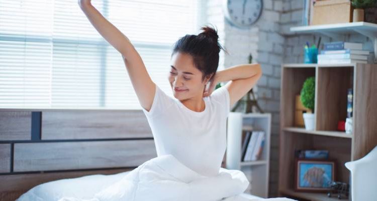 Sederet Manfaat yang Akan Kamu Dapat Kalau Cukup Tidur Tiap Hari. Kulit Makin Glowing, Wajah pun Berseri