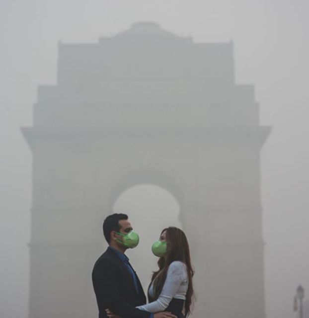 10 Ide Konsep Foto Pre-wedding Pakai Masker di Masa Pandemi. Tetap Dramatis dan Romantis!