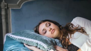 6 Cara Tetap Menghasilkan Uang Meski Kamu Sedang Tidur Nyenyak. Apa Saja?