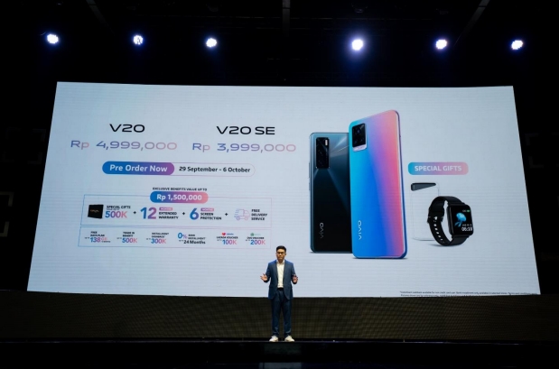 vivo V20 dan V20SE Usung Desain Stylish dengan Inovasi Kamera Depan untuk Generasi Muda