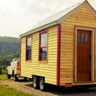 Uniknya Gaya Hidup Tiny House, Tinggal di Rumah Mungil yang Bisa Ditarik Mobil. Hemat Bujet nih!