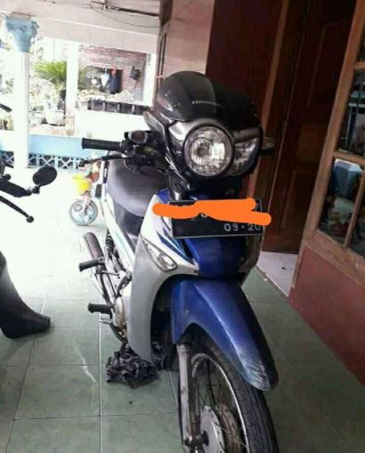 Siap Mengarungi Kegelapan Duniawi, Modifikasi Lampu pada Motor ini Bakal Bikin Anak Racing Minder!