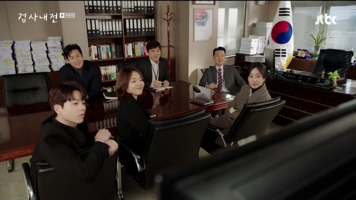 #HipweeDaebak-Belajar Menjadi Manusia Lewat K-Drama Diary of Prosecutor