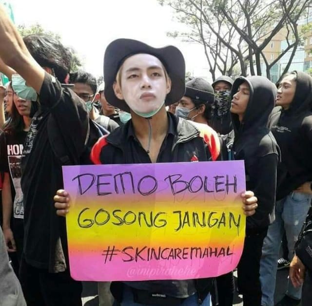 4 Alasan Kita Perlu Maklumi Kelakuan dan Konten Receh Mahasiswa Saat Demo. Fokus ke Isunya Aja deh!