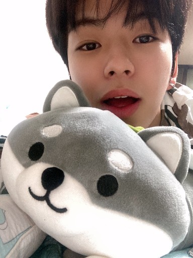 Yoon Jaehyuk Selfie Twitter