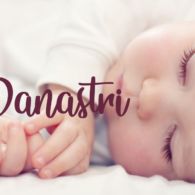 73 Ide Nama Bayi Indonesia yang Terdengar Puitis. Manis Didengar untuk si Kecil Tersayang