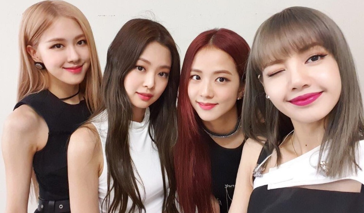 [KUIS] Siapa Member BLACKPINK yang Paling Cocok Jadi Soulmate-mu? Jennie, Lisa, Rosé, atau Jisoo?