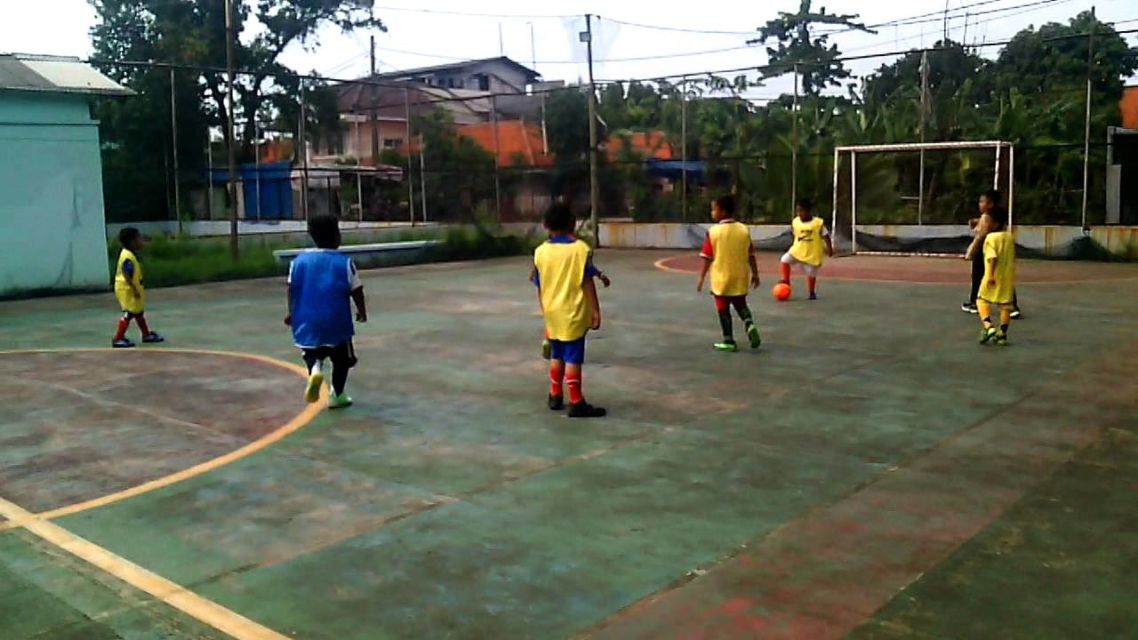 Ciri Anak Orang Kaya Zaman SD. Udah Berasa Jadi Fenomena Mutlak~