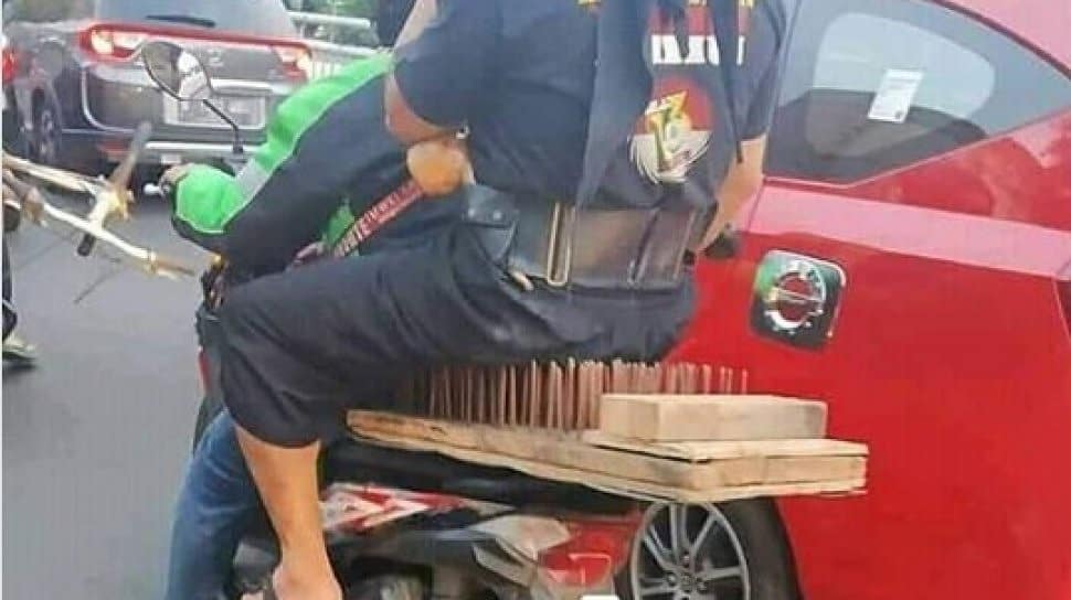 Modifikasi Jok Motor yang Nggak Layak Ditiru. Malah Bikin Ribet!