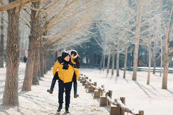 7 Lokasi Syuting Drama Korea ini Jadi Langganan Tempat Foto Pre-wedding Estetik. Terlalu Cantik!