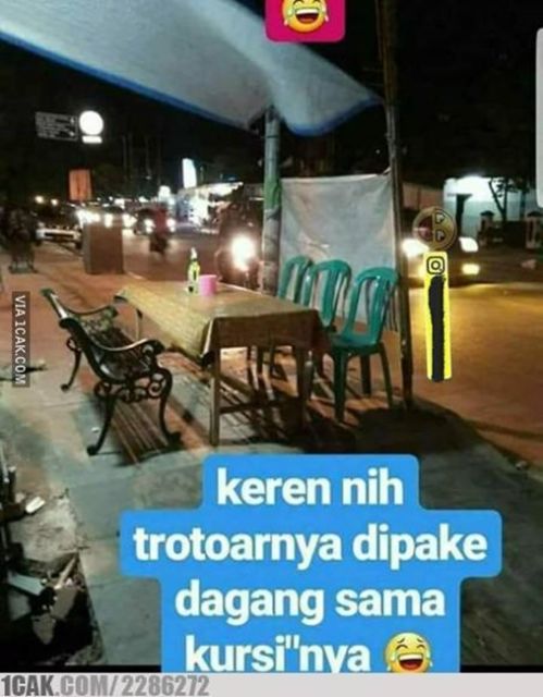 11 Kejadian Absurd yang Terjadi di Warung Indonesia. Di Luar Negeri Nggak Bakal Ada yang Kayak Gini