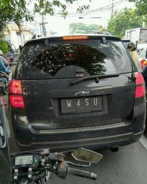 plat nomor nama keren