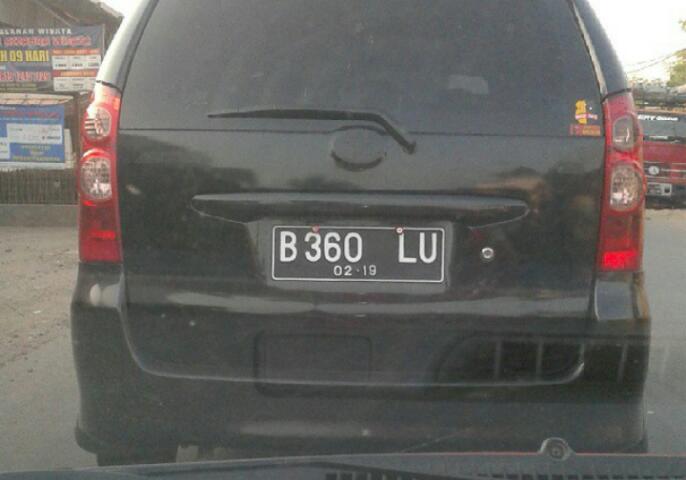 plat nomor nama keren