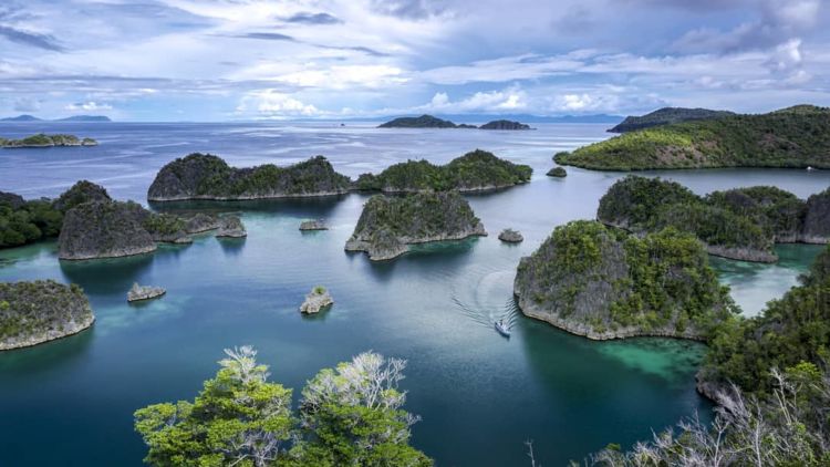 #DiIndonesiaAja-Raja Ampat, Surga Dunia dari Sisi Timur Indonesia.