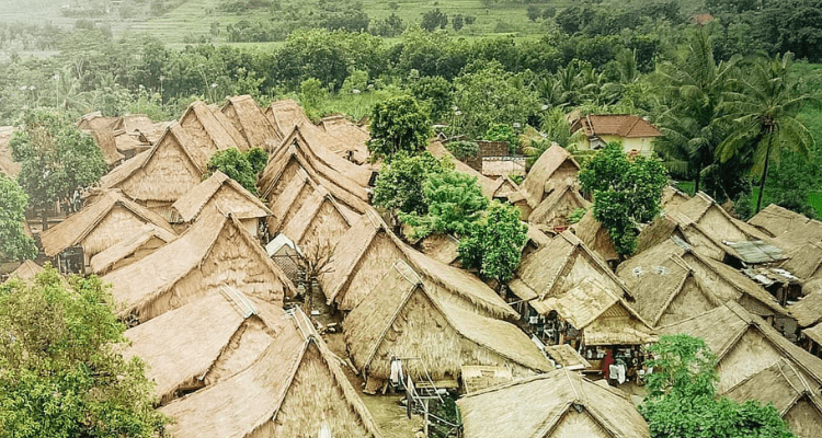 #DiIndonesiaAja-Jangan Ngaku Indonesia Banget Kalau Belum Berkunjung ke Desa Sasak Sade!