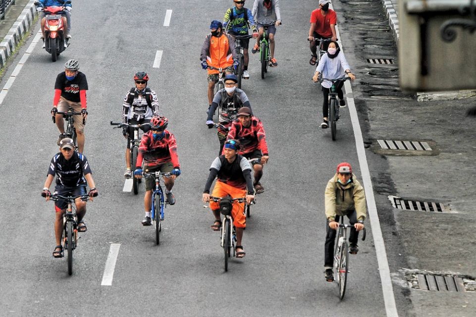 4 Jenis Pesepeda yang Nggak Disukai Pengguna Jalan Lain. Niat Olahraga atau Bikin Orang Kesel sih?