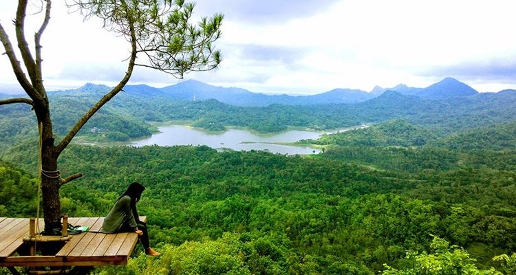 #DiIndonesiaAja-5 Pulau di Indonesia yang Menjadi Pusat Pariwisata oleh Para Wisatawan Lokal Maupun Mancanegara