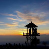 #DiIndonesiaAja-Taman Wisata Posong, Destinasi Sunrise Keren Untuk Kamu yang Ogah Kecapean.