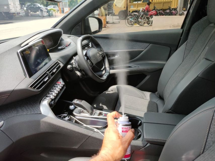 7 Trik Jitu Memilih Parfum Mobil yang Nggak Bikin Pusing. Jangan Taruh di Depan Ventilasi AC!