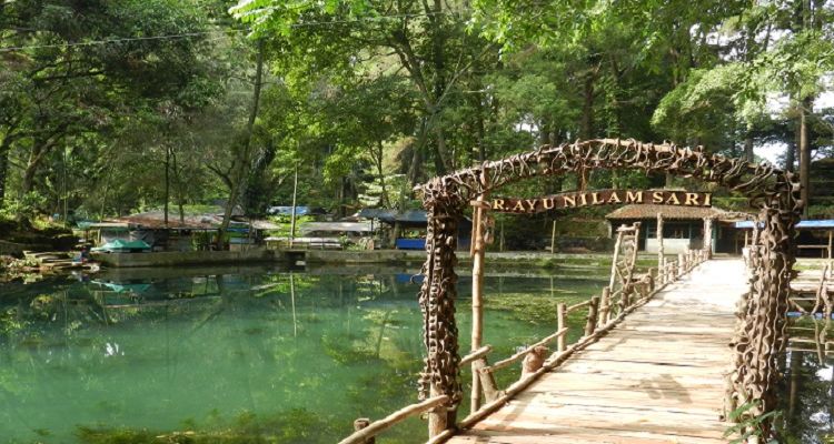 #DiIndonesiaAja-Telaga Remis dan Telaga Nilem Kuningan, Jawa Barat yang Masih Terjaga Keasriannya.