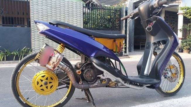 11 Modifikasi Knalpot Motor yang Nyeleneh Banget. Baru Lihat Aja Udah Sebal, Apalagi Dengar Suaranya!