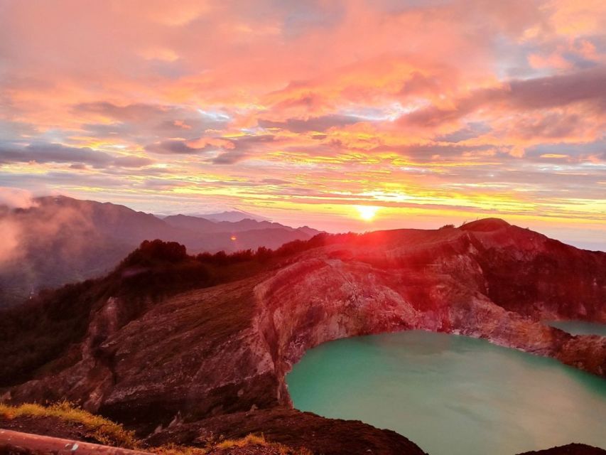 6 Destinasi Wisata Nusa Tenggara Timur yang Nggak Kalah Indah dan Keren dari Labuan Bajo