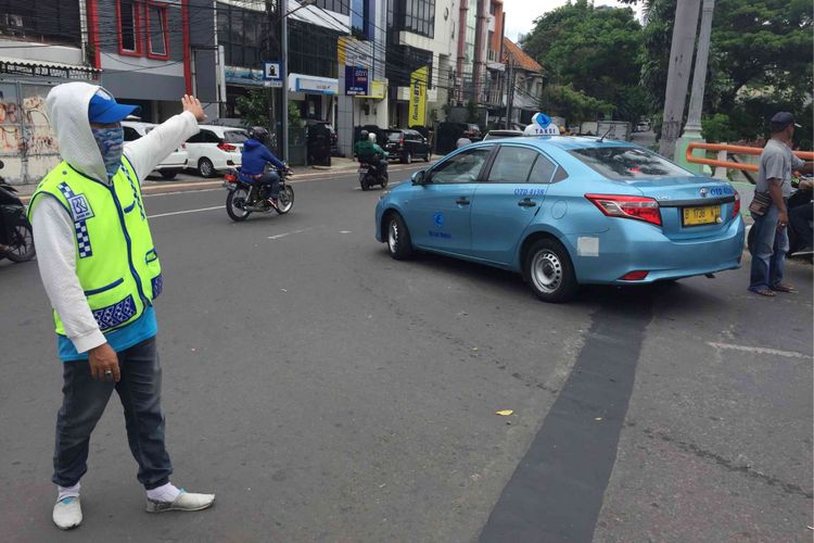 11 Pekerjaan yang Terkesan Biasa Aja, tapi Penghasilannya Lumayan Gede