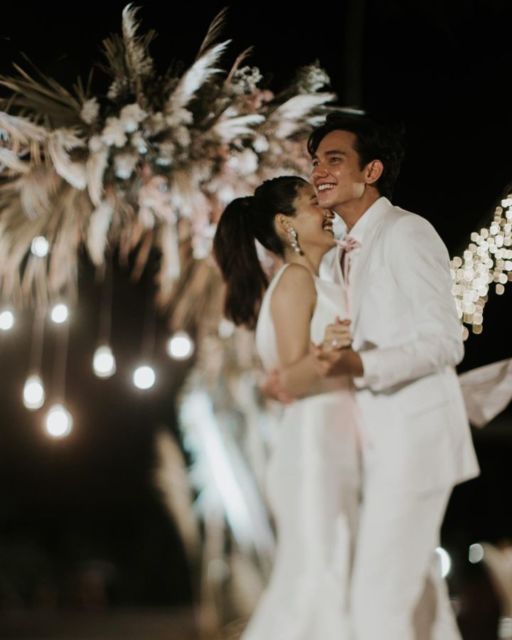 Adipati Dolken-Canti Tachril Nikah di Belitung, Ini 4 Tips Saat Gelar Destination Wedding Impian