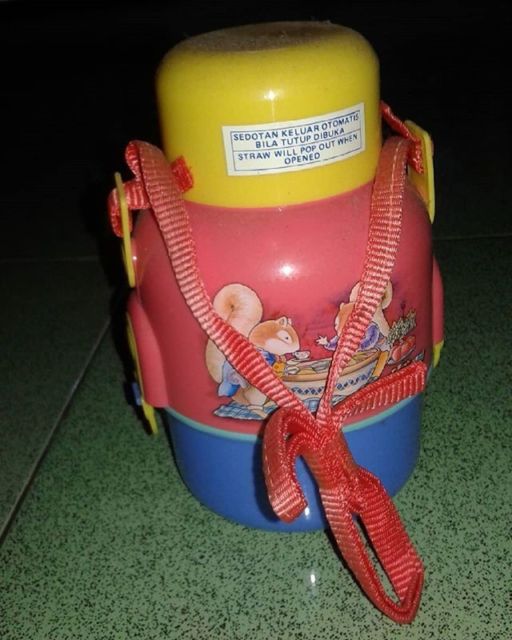 Sebelum Era Corkcicle, Deretan Botol Minum Legendaris ini Ngetren Pada Masanya