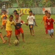 6 Aturan Kocak Sepak Bola Ala Bocah Kampung. FIFA juga Pusing Kalau Nonton Pertandingannya!