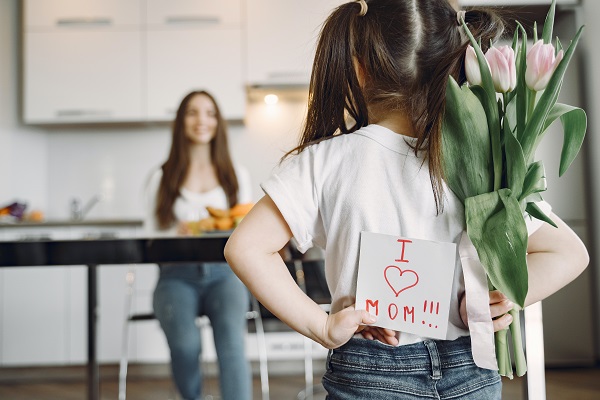 5 Bunga dengan Makna Mendalam, Cocok Sebagai Hadiah di Hari Ibu