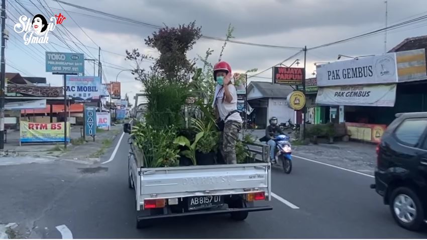 Salurkan Hobi Saat Pandemi, Soimah Hasilkan Keuntungan Puluhan Juta dari Bisnis Tanaman