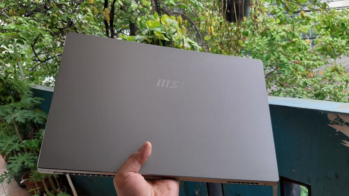 [Review] Mengubah Pandangan Tentang Sebuah Laptop Setelah Menjajal MSI Prestige 15 