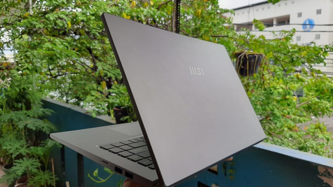 [Review] Mengubah Pandangan Tentang Sebuah Laptop Setelah Menjajal MSI Prestige 15 