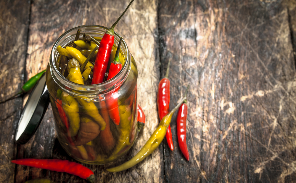 5 Trik Mengakali Harga Cabe Merah yang Kerap Menggila. Nggak Cepat Busuk dan Tahan 3 Bulan