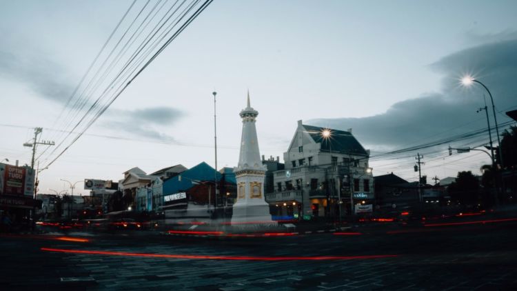 [CERPEN] Jogja, Aku Kembali dengan Cinta Seperti Janjiku