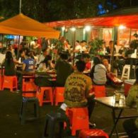 5 Rekomendasi Kuliner Kaki Lima di Jakarta Selatan. Mulai dari Roti Bakar Sampai Nasi Goreng Pelangi