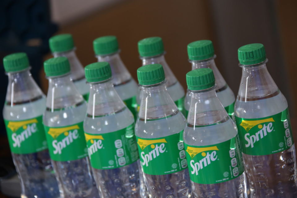 SPRITE Ubah Tampilan dengan Menggunakan Botol PET Jernih yang Lebih Mudah Didaur Ulang