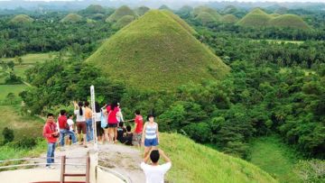 #WisataFilipina-Mimpi Berpetualang di Bukit Cokelat Bohol