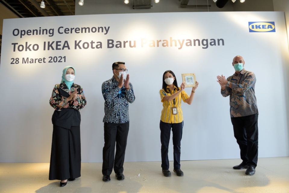 Buka Toko Ketiga di Kota Baru Parahyangan, IKEA Indonesia Berikan Kontribusi Positif untuk Komunitas Lokal