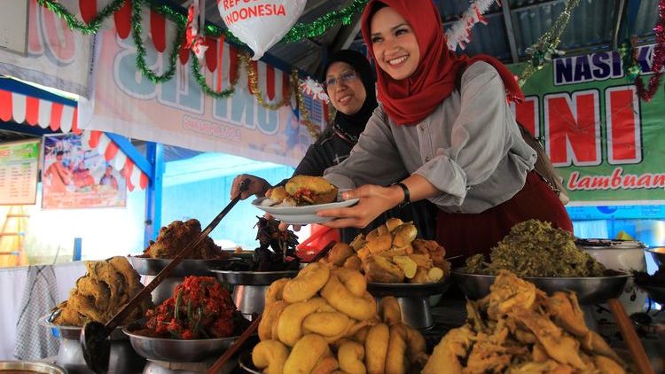 7 Rekomendasi Kuliner di Daerah Pasar Senen, Enak dan Murah!