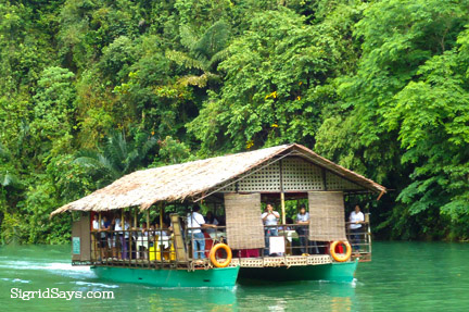 #WisataFilipina-Loboc River Sungai yang Dapat Membawa Pengunjungnya ke Dalam Dunia Mimpi